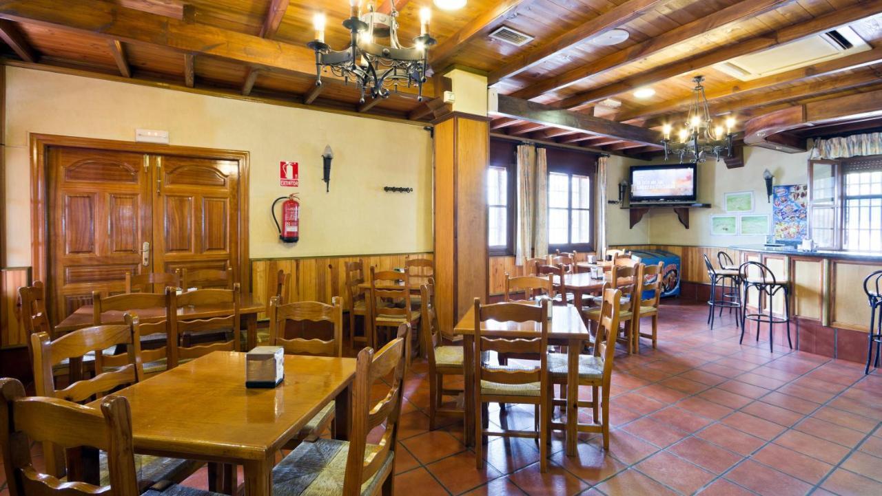 Labella - Hostal Rural Restaurante La Calahorra Exteriér fotografie