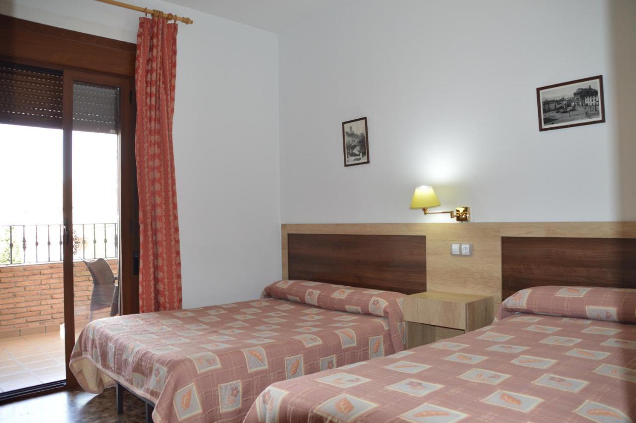 Labella - Hostal Rural Restaurante La Calahorra Exteriér fotografie